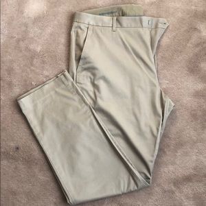 Tan khaki work pants. 38/32. Athletic fit.